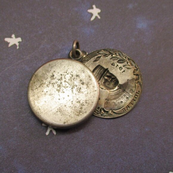 WWI French General Joseph Joffre Medal Locket ~ ANTIQUE Silver Slide Locket - Picture 3 of 13